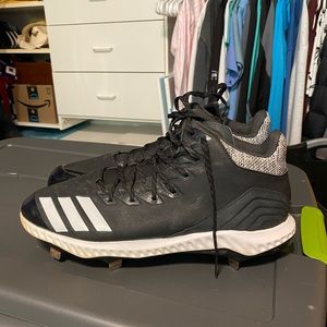 Adidas icon bounce baseball cleats